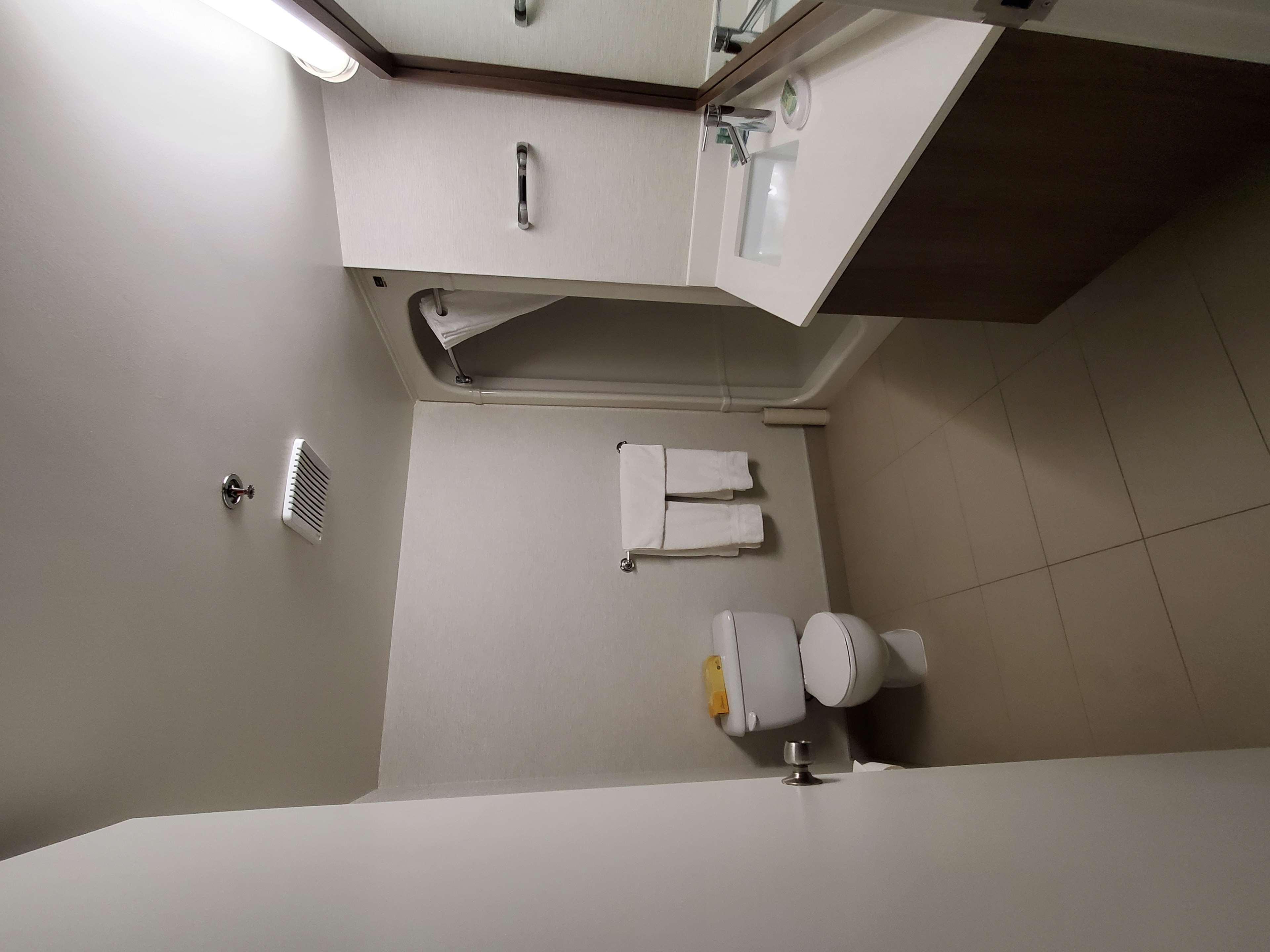 Best Western Hotel Brossard Esterno foto
