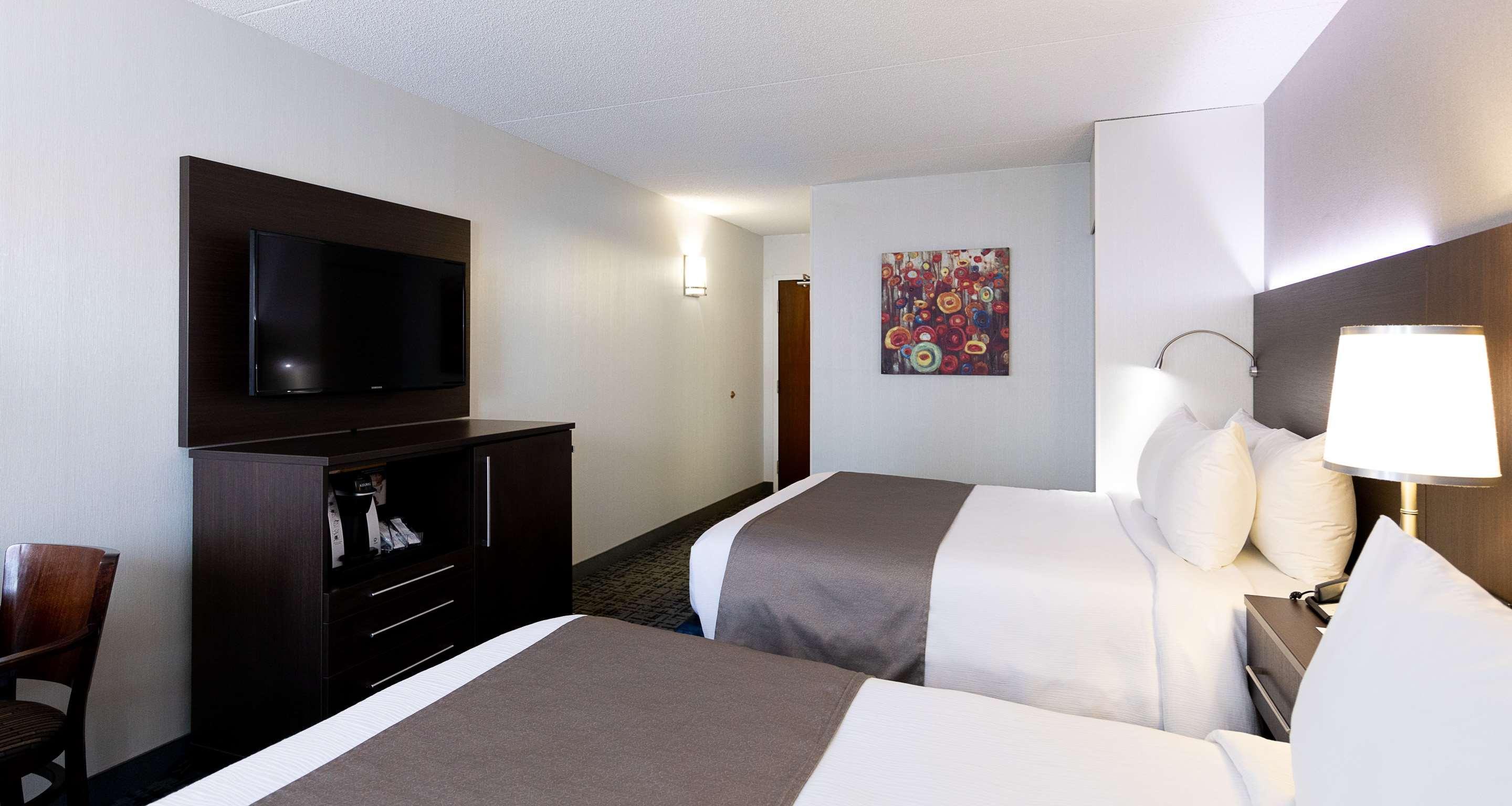 Best Western Hotel Brossard Esterno foto