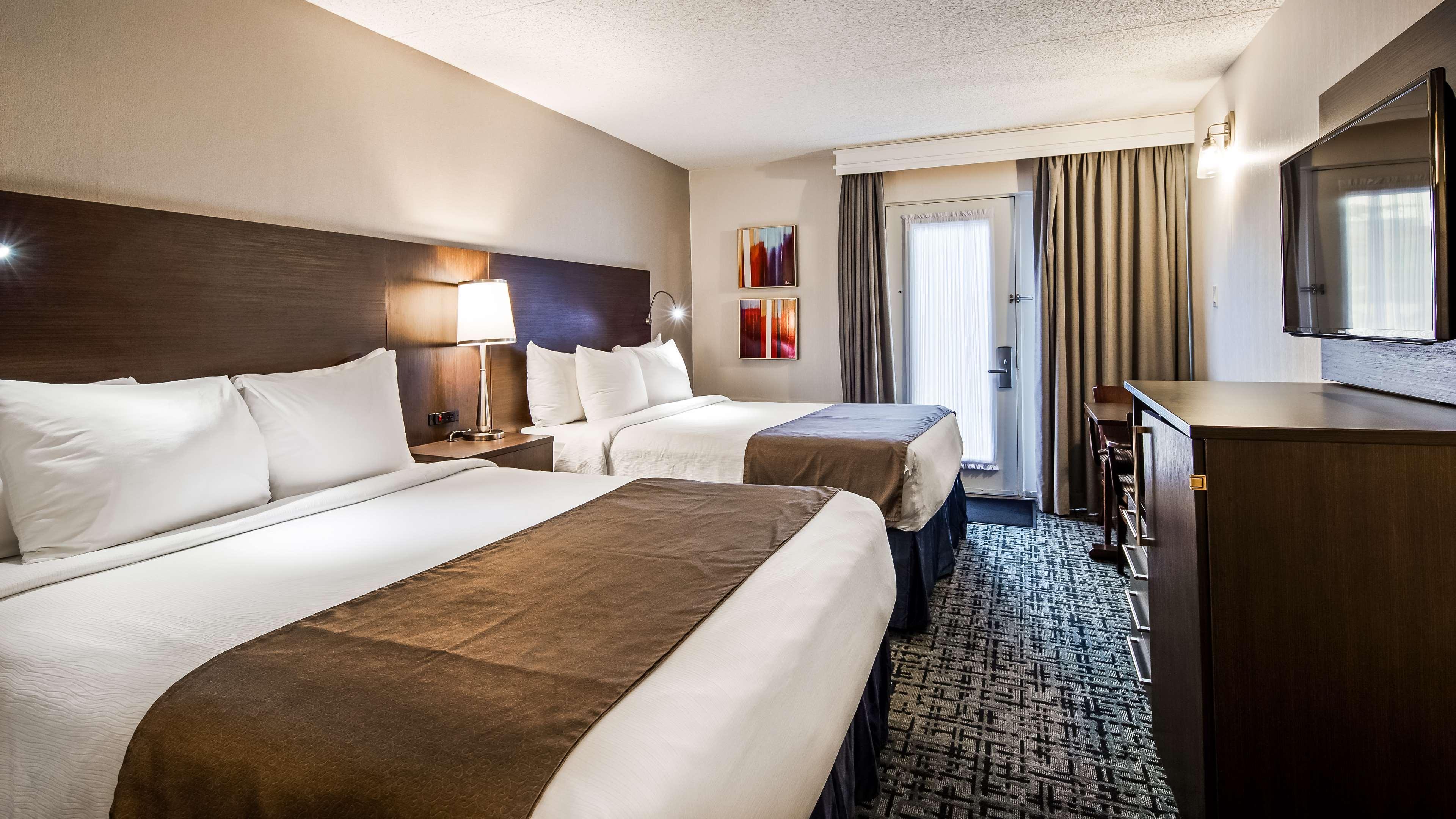 Best Western Hotel Brossard Esterno foto