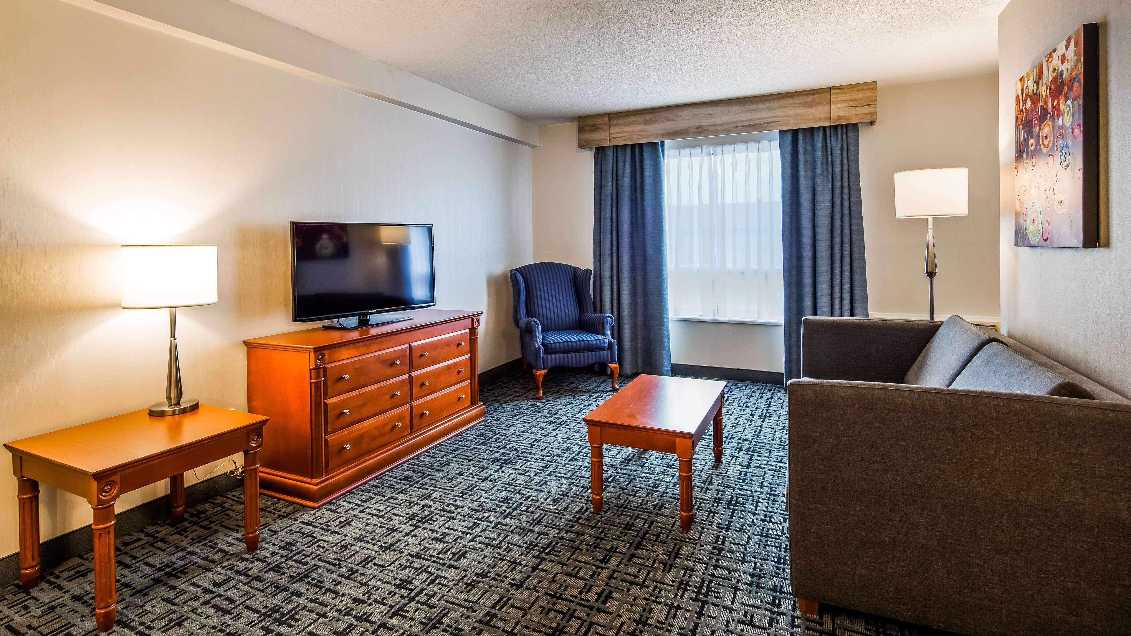 Best Western Hotel Brossard Esterno foto